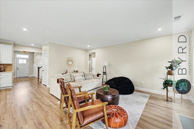 Building Photo - 18113 Sagamore Dr