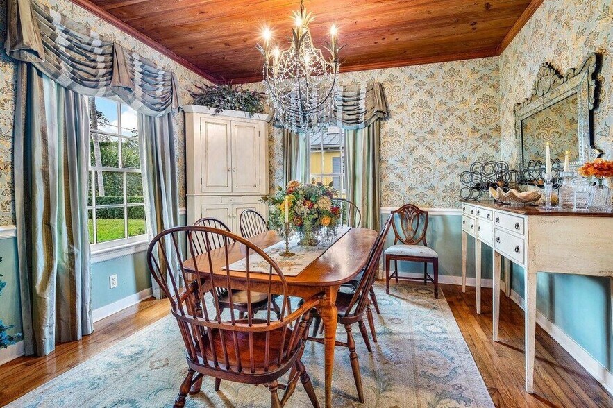 Building Photo - 521 N Swinton Ave