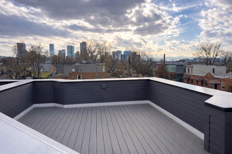 Building Photo - 889 30th St