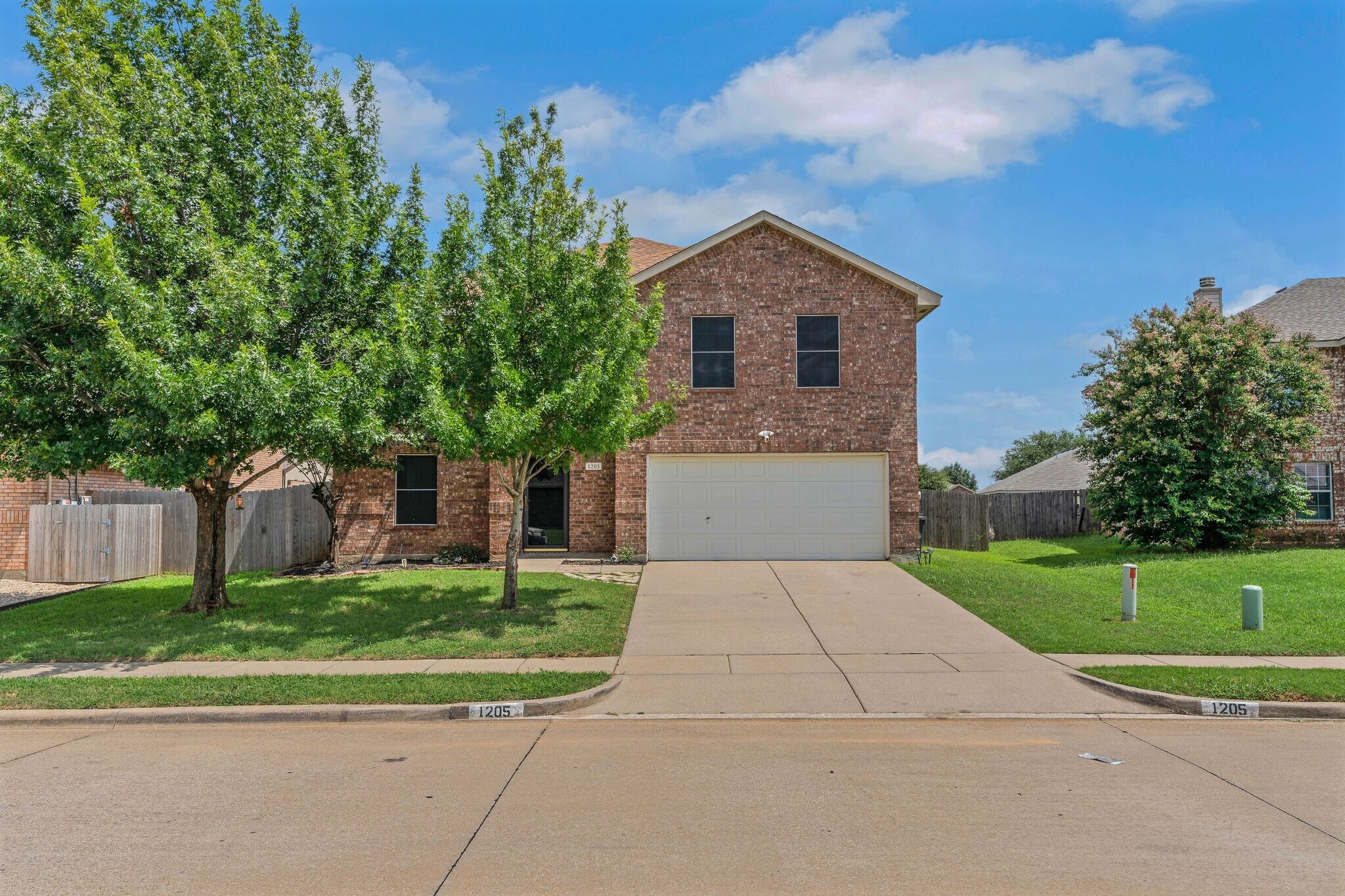 Building Photo - 1205 Saltgrass Dr