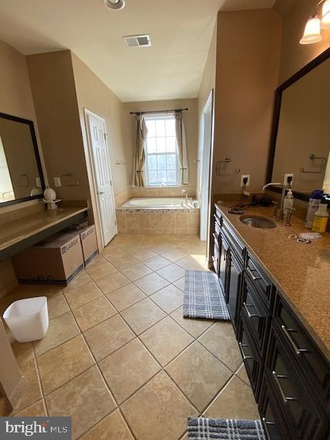 Building Photo - 15204 Grigsby Pl