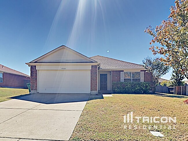 Building Photo - 704 River Run Dr