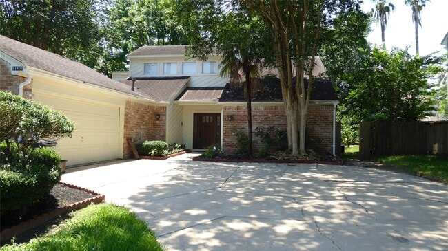 Building Photo - 11407 Briar Rose Dr