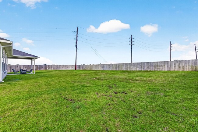 Building Photo - 8114 Royal Palm Ct