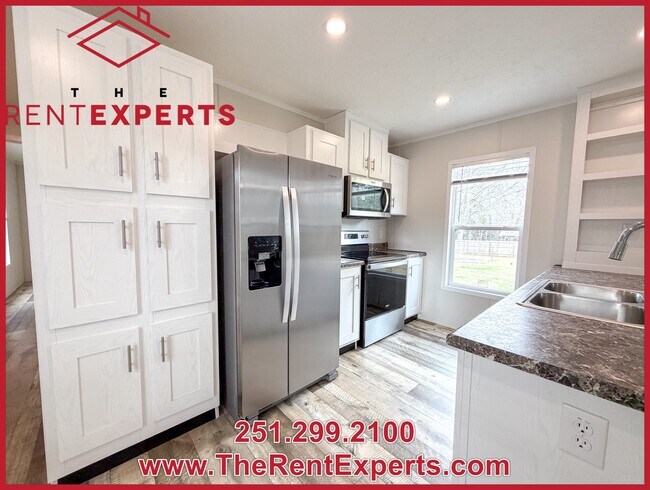 Building Photo - 4883 Christopher Rd