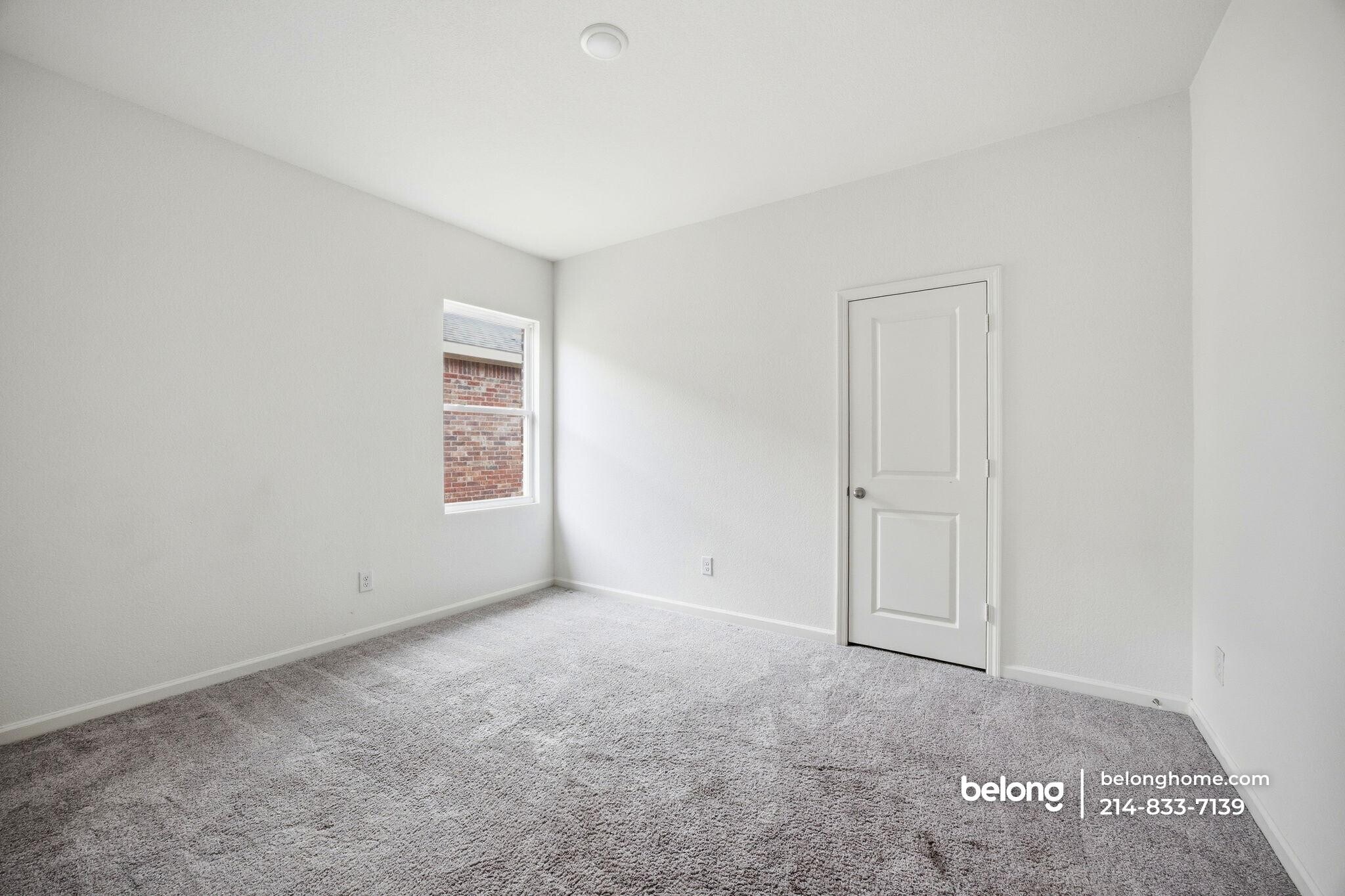 Building Photo - 10321 Holy Cross Ln