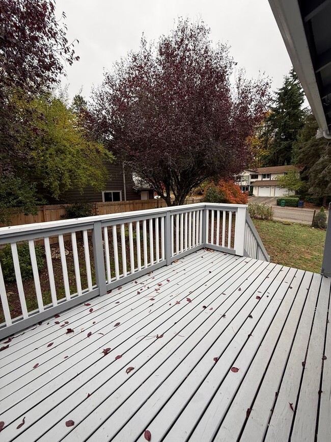 Building Photo - Charming Redmond Rental on Education Hill – Corner Lot Retreat