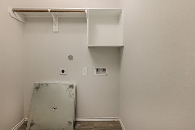 Building Photo - 2746 Bouvardia Wy