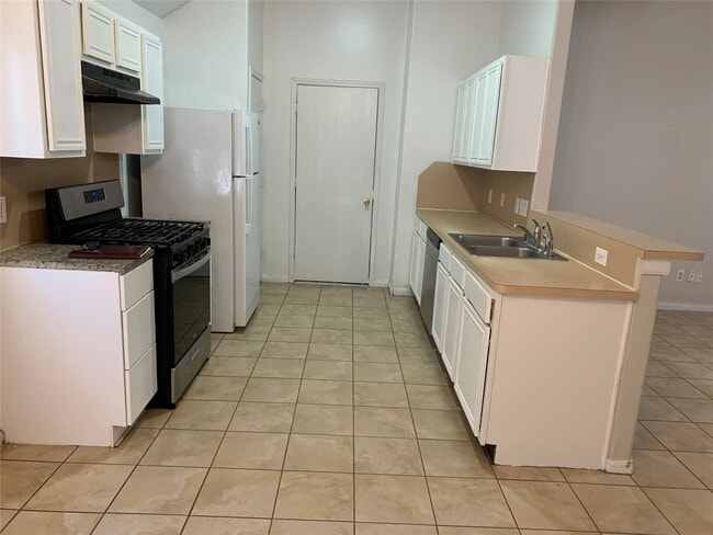 Building Photo - 6722 Highwind Bend Ln