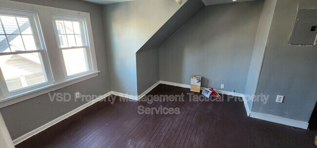 Building Photo - 14717 Milverton Rd