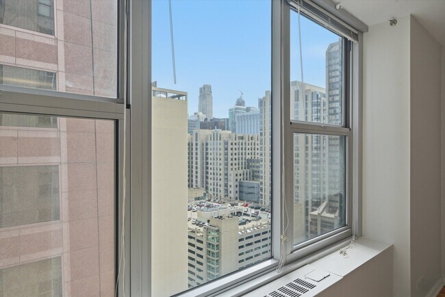 Building Photo - 777 N Michigan Ave