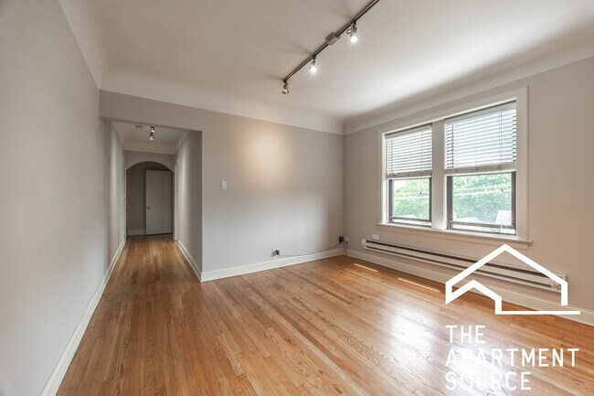 Building Photo - 2620 N Rockwell St