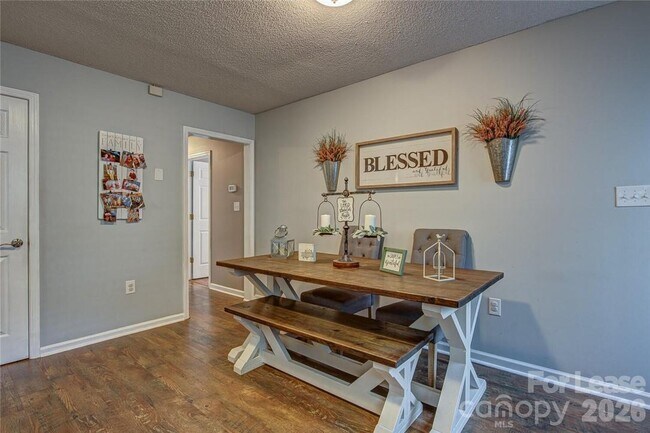 Building Photo - 121 Pratt St