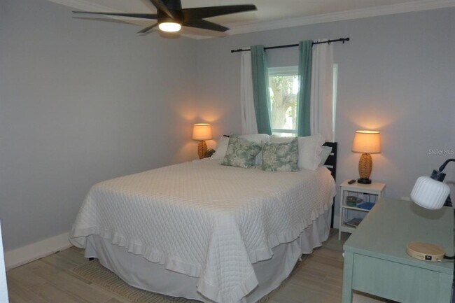Building Photo - 2700 Bayshore Blvd