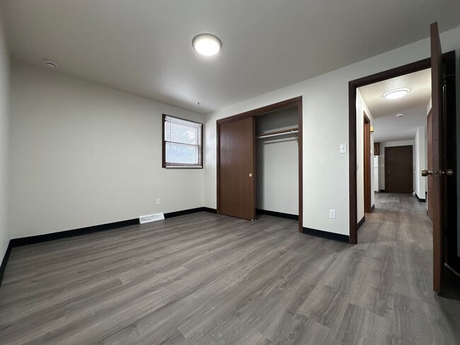 Building Photo - 1255-1325 O Keefe Rd