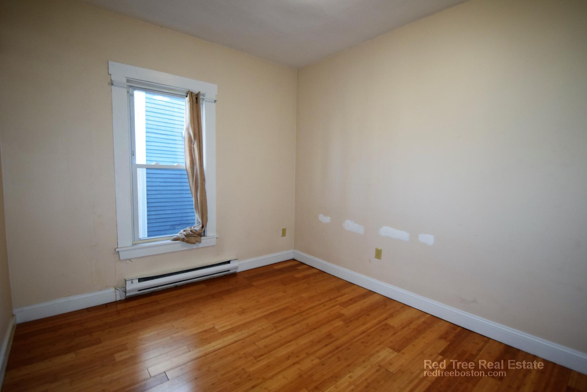 Building Photo - 74 Mozart St