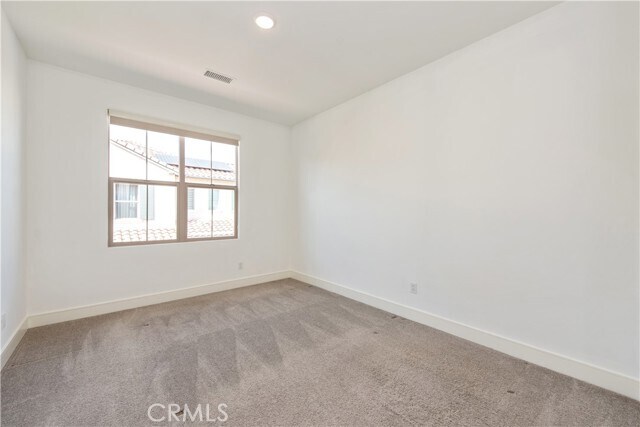 Building Photo - 156 Plum Lily