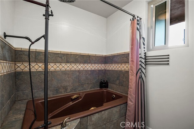 Building Photo - 9150 10th Ave