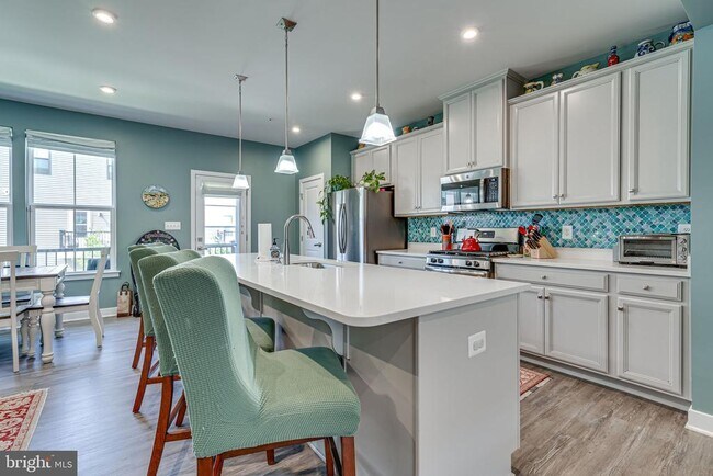 Building Photo - 2705 Evansgreen Dr