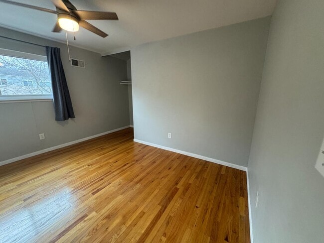 Building Photo - 255 N Michigan St