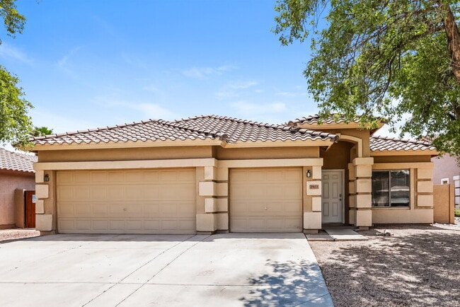 Building Photo - 2903 E Pinto Valley Rd