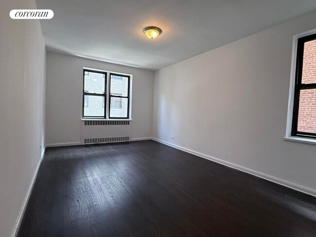 Building Photo - 108/50 71st Ave