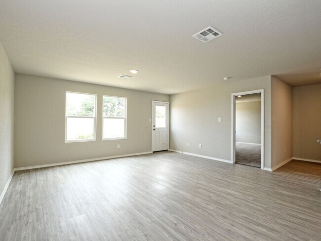 Building Photo - 1667 SF Home in Hidden Trails - 4 BR /2 BA...
