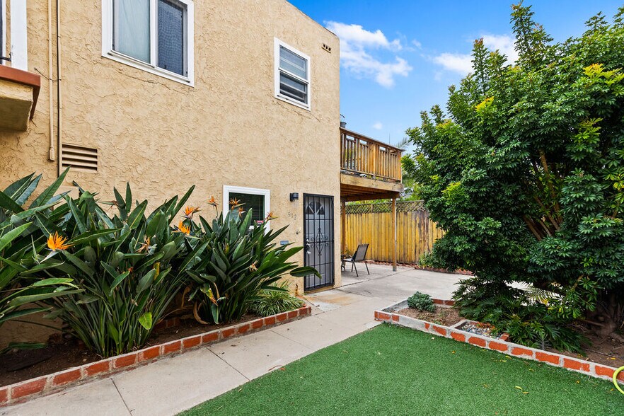 Building Photo - 512 W Juniper St