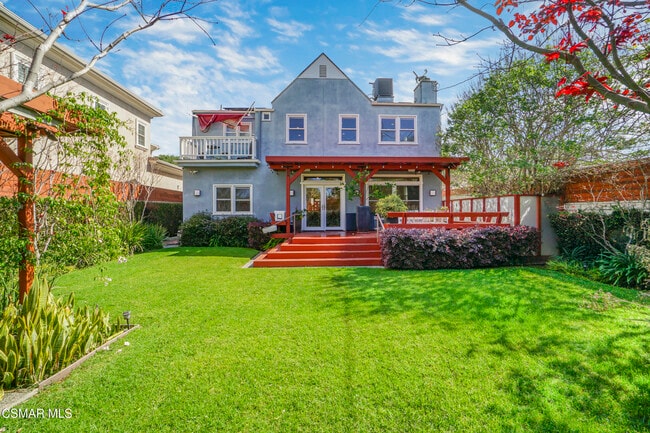 Building Photo - 3783 Stewart Ave