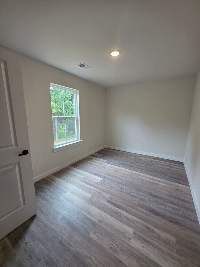 Building Photo - New Construction Duplex