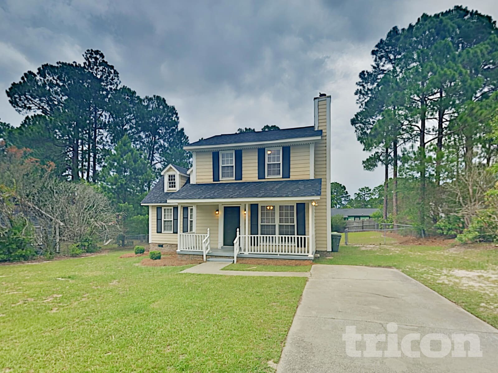 Building Photo - 305 Concourse Dr