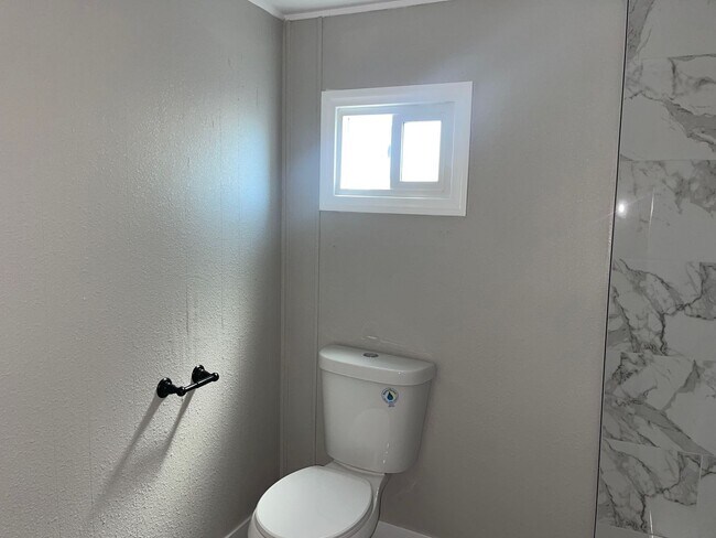 Building Photo - Nice Home For Rent