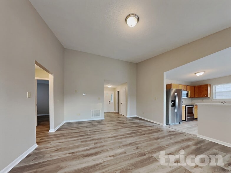 Building Photo - 7114 Harness Lakes Dr