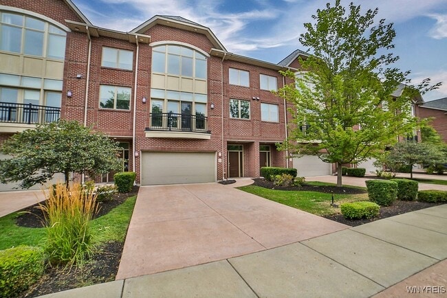 Primary Photo - 41 Ojibwa Cir