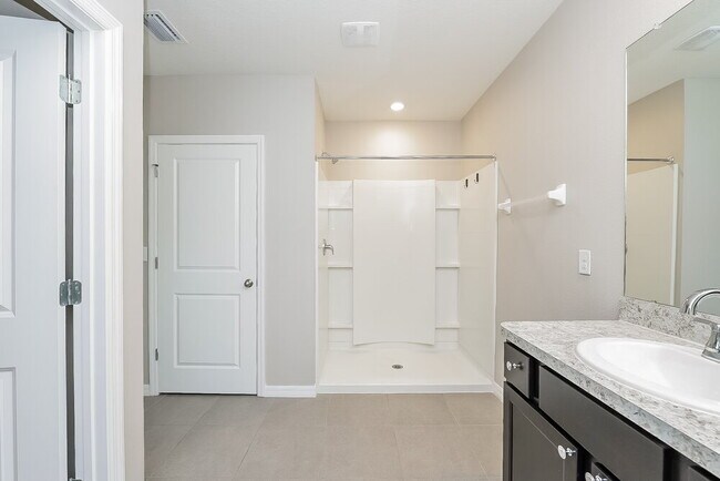 Building Photo - 10135 Mangrove Well Rd