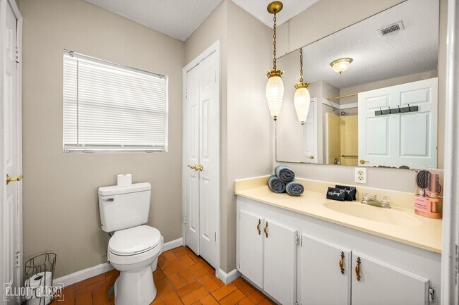 Building Photo - 139 Nantachie Dam