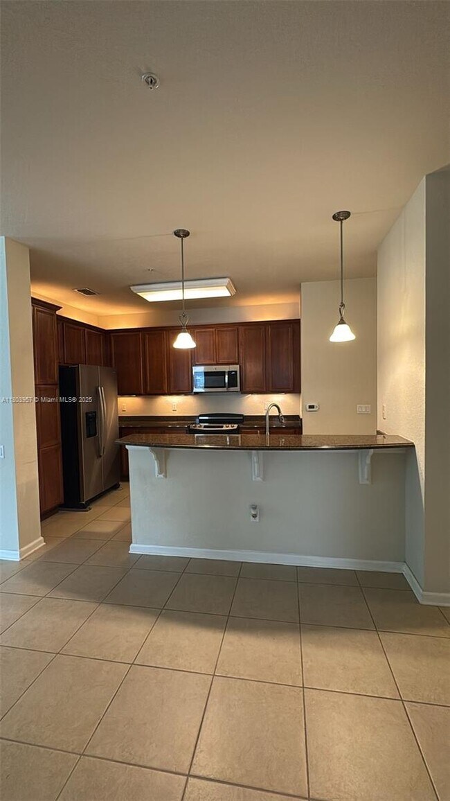 Building Photo - 3356 Robert Trent Jones Dr