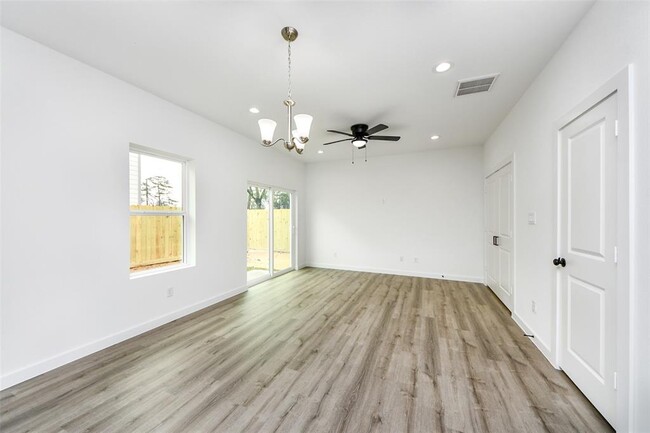 Building Photo - 7309 Wileyvale Rd