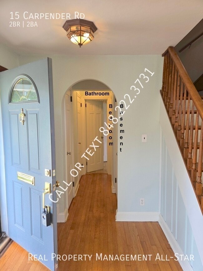Building Photo - 15 Carpender Rd