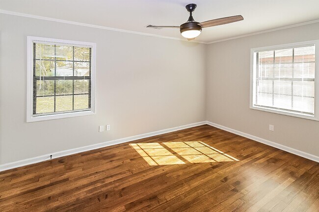 Building Photo - 1776 Tahiti Ln