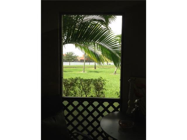 Building Photo - 6654 Villa Sonrisa Dr