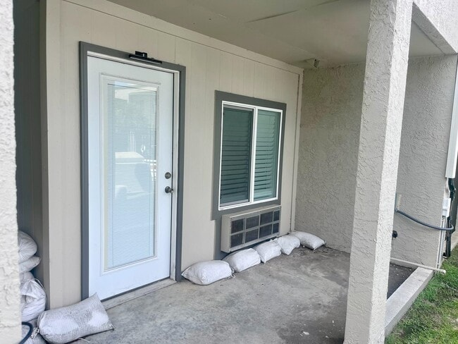 Building Photo - 1345 Airport Dr