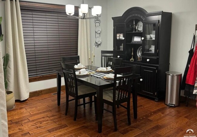 Building Photo - 1013 Diamondhead Dr