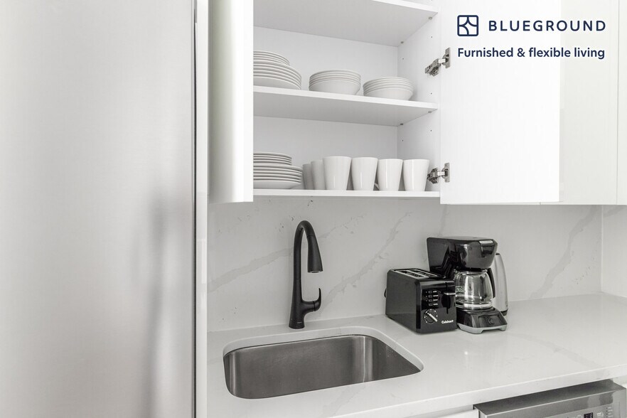 Building Photo - 433 Wythe Ave