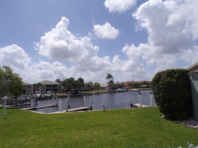 Building Photo - 1461 Aqui Esta Dr