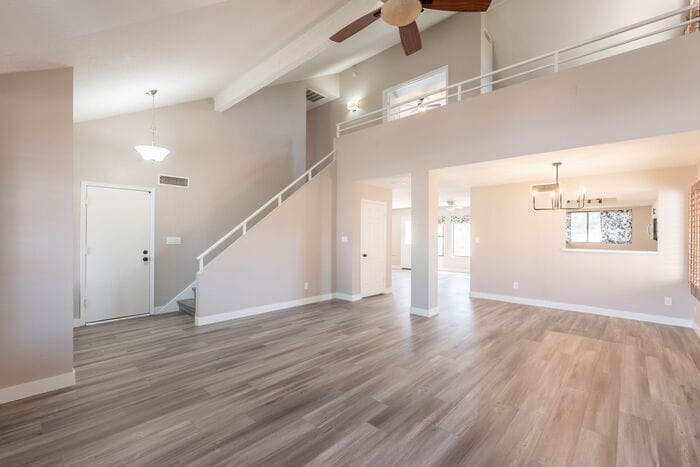 Building Photo - 5416 E Glencove St