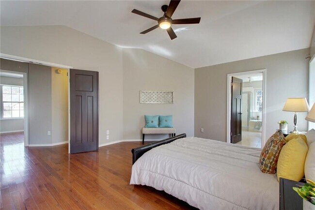 Building Photo - 2926 Wickersham Ln