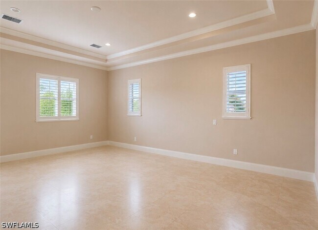 Building Photo - 2915 Coco Lakes Dr