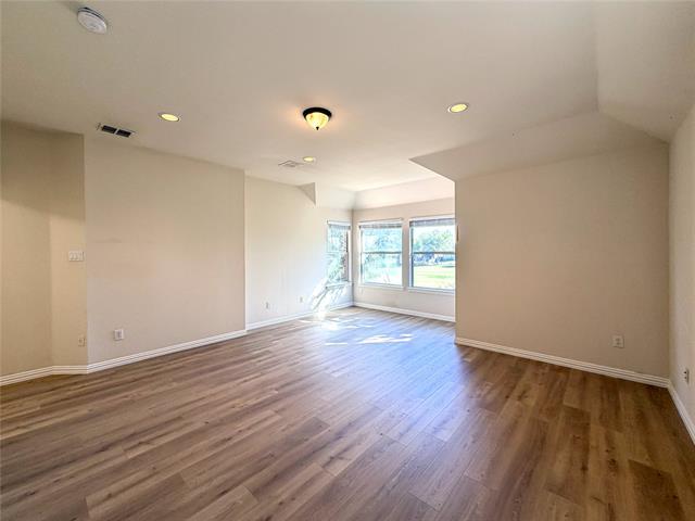 Building Photo - 2416 Geiberger Dr