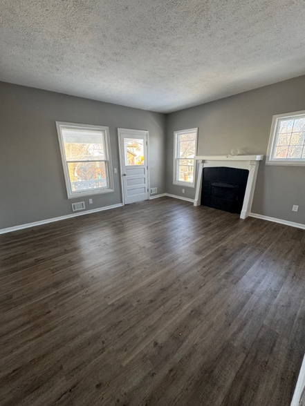 Building Photo - 47-49-49 Atkinson St